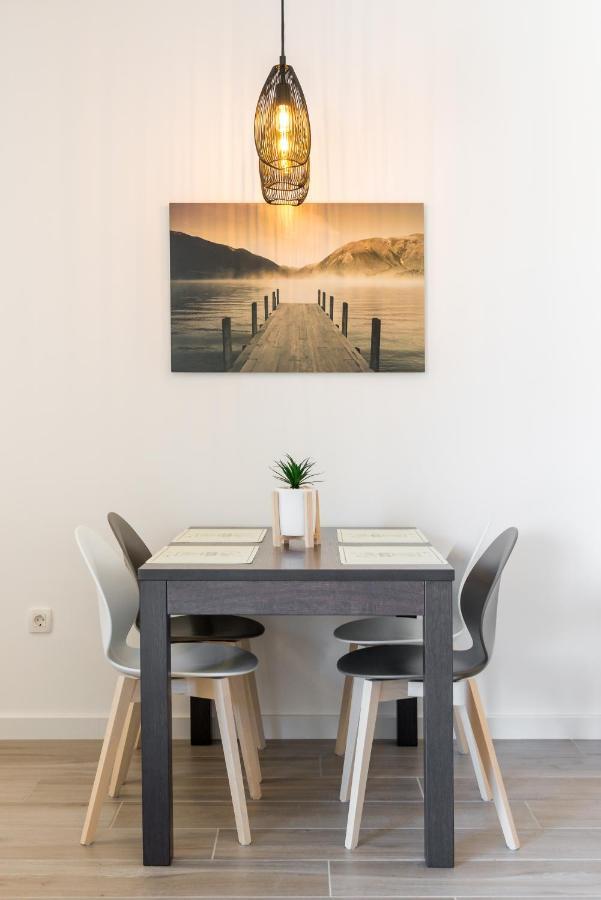 New, Private Heated Swimming Pool, Free Parking, Trogir Centar Appartement Buitenkant foto